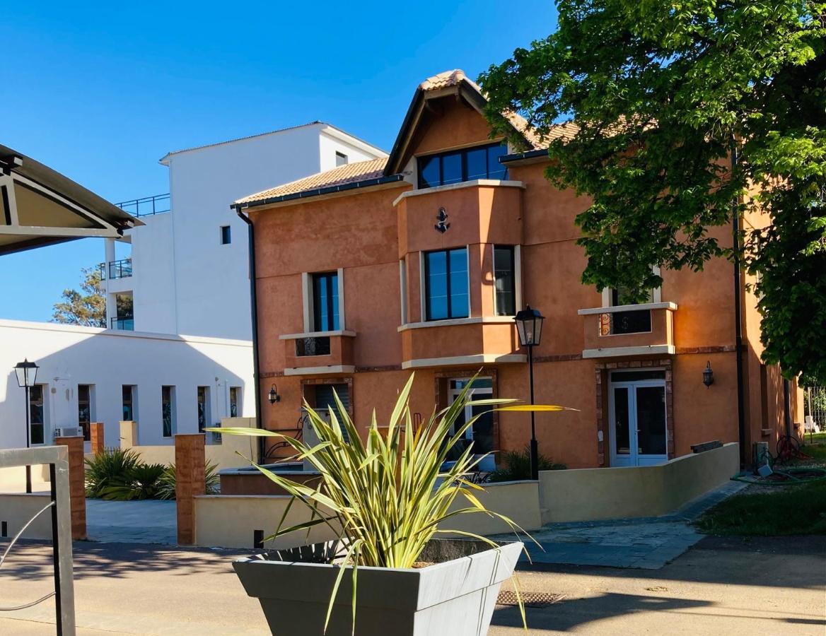 מוריאני-פלאז' Hotel La Demeure Coloniale מראה חיצוני תמונה