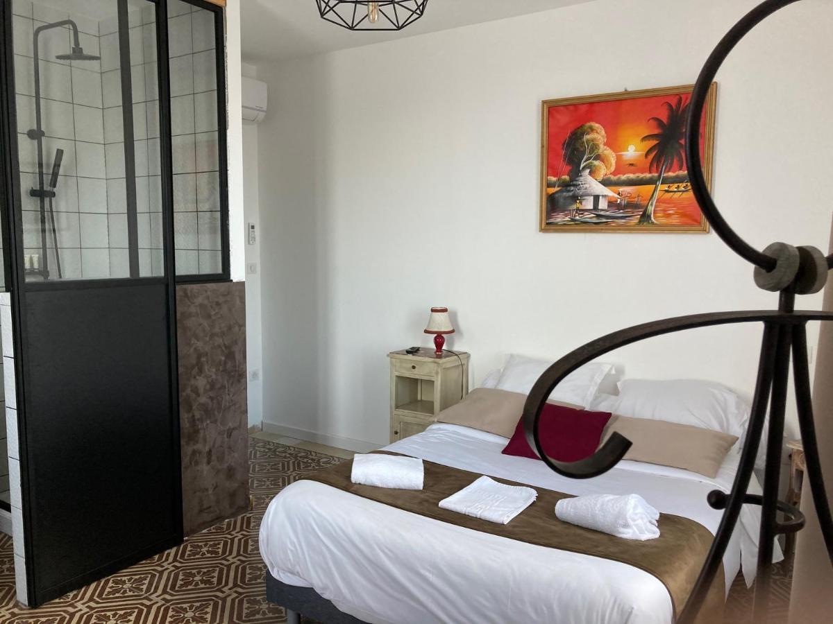 מוריאני-פלאז' Hotel La Demeure Coloniale מראה חיצוני תמונה